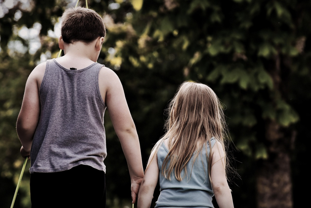 33 Inspirational Bible Verses About Siblings: Strengthen Your Family Bonds