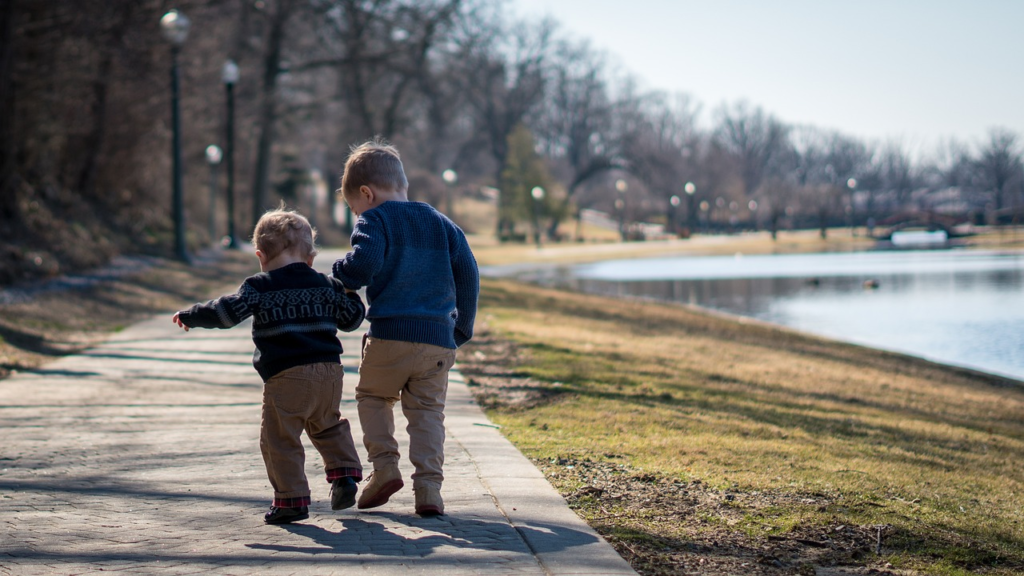 Key Bible Verses About Brothers’ Love